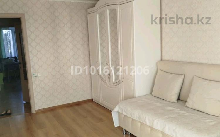 2-комнатная квартира · 46 м² · 5/5 этаж, Ауэзова 83 — Возле ТД Акжелкен за 160 000 ₸ в Щучинске — фото 8