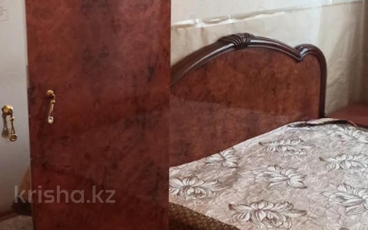 3-комнатная квартира · 68 м² · 4/6 этаж, 16-й микрорайон 38 за 150 000 ₸ в Шымкенте, Аль-Фарабийский р-н — фото 2