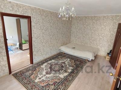 2-комнатная квартира · 48 м² · 3/5 этаж, Жунисова 179 за 130 000 ₸ в Уральске