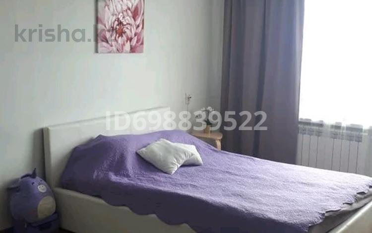 1-комнатная квартира · 35 м² · 1/5 этаж, Курмангазы — Школьник за 18 000 ₸ в Уральске, мкр Школьник — фото 2