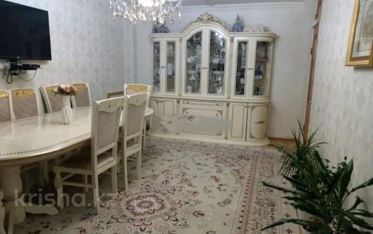 2-комнатная квартира, 65 м², 3/5 этаж, Нурсая 102