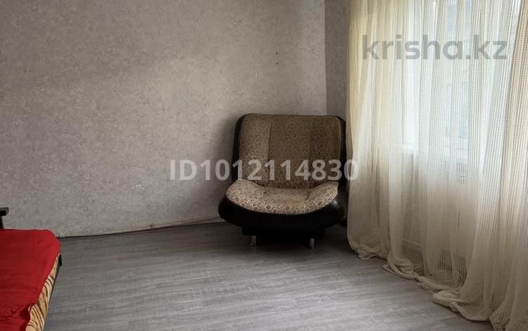 Отдельный дом · 2 комнаты · 45 м² · 6 сот., ул. Шакарим за 15 млн ₸ в Экибастузе — фото 2