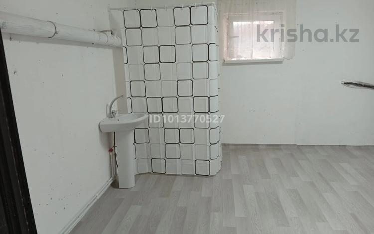 1-комнатная квартира · 15 м² · 1/5 этаж, ​микрорайон Думан-2 9 за 4.7 млн ₸ в Алматы — фото 2