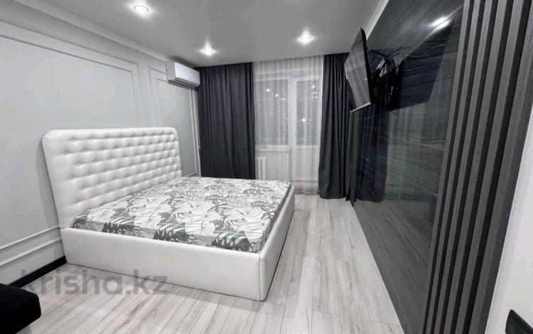 1-комнатная квартира · 35 м² · 2 этаж, мкр Новый Город, Гоголя 51 — Маг. Юбилейный-Боулинг за 1 000 ₸ в Караганде, Казыбек би р-н — фото 5