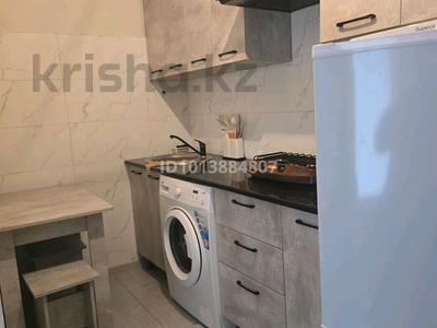 1-бөлмелі пәтер · 27 м² · 1 қабат, мкр Тастак-2, Дуйсенова 162, бағасы: 150 000 ₸ в Алматы, Алмалинский р-н