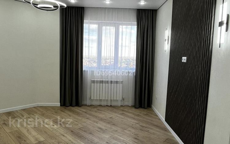 1-комнатная квартира, 36 м², 12/14 этаж, Тлендиева 40 — Кайнар