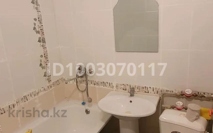 2-комнатная квартира · 47 м² · 2/5 этаж, Курмангазы — Авангард-2 за 13.5 млн ₸ в Атырау, мкр Авангард-2 — фото 6
