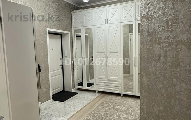 3-бөлмелі пәтер · 91.1 м² · 1/12 қабат, мкр Жетысу-3, Мкр. Жетысу-3 51 — По Абая между Саина и Момышулы, бағасы: 65 млн ₸ в Алматы, Ауэзовский р-н — фото 2