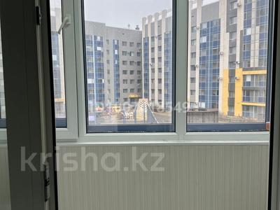 3-бөлмелі пәтер · 104 м² · 3/5 қабат, Александр Бараев 18/2 — Валиханова, бағасы: 58 млн ₸ в Астане, р-н Байконур