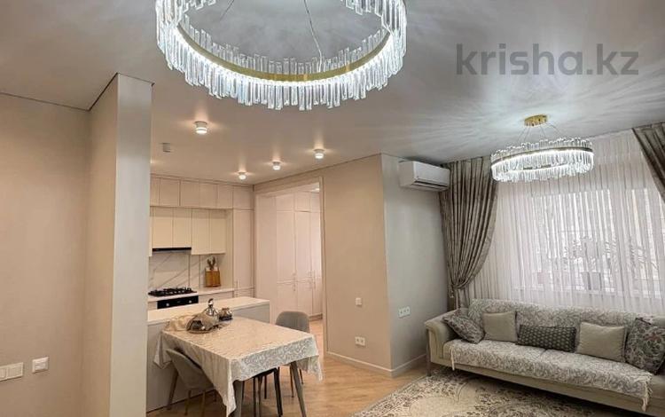 5-бөлмелі пәтер · 132.6 м² · 2/5 қабат, Алтын орда ш/а., бағасы: 45 млн ₸ в Актобе, мкр. Алтын орда — фото 3