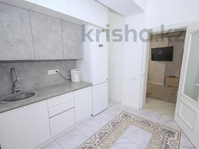 3-комнатная квартира · 70 м² · 2/5 этаж, кунаева 114 за 75 млн ₸ в Алматы, Медеуский р-н