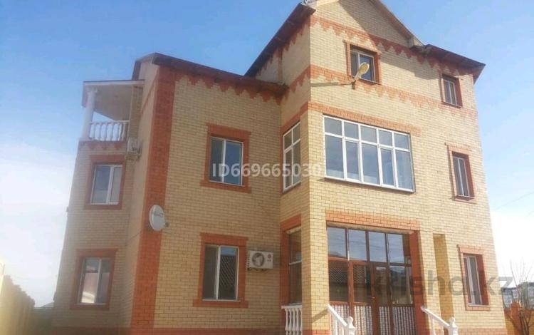 Отдельный дом · 7 комнат · 360 м² · 8 сот., мкр Жети Казына, Нургалиев 9 за 55 млн ₸ в Атырау — фото 8