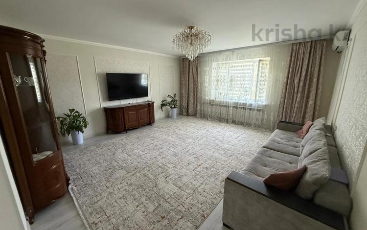 3-комнатная квартира · 93.9 м² · 4/5 этаж, мкр Нурсат за 37 млн ₸ в Шымкенте, Каратауский р-н — фото 4