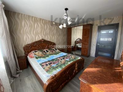 3-комнатная квартира · 59 м² · 2/5 этаж, Ауэзова 4 за 250 000 〒 в Усть-Каменогорске, Ульбинский