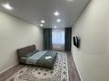 1-комнатная квартира · 50 м² · 4/5 этаж, мкр. Алтын орда 360 А — 81 мектеп, Дина за 10 000 ₸ в Актобе