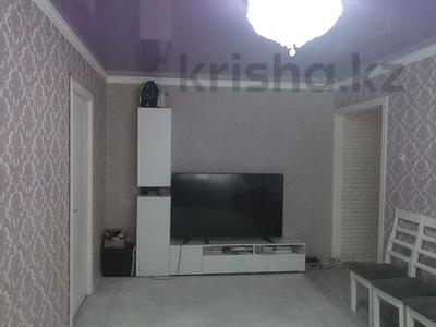 2-комнатная квартира · 45 м² · 5/5 этаж, Мынбулак 51 за 13.7 млн 〒 в Таразе