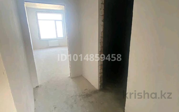 2-бөлмелі пәтер · 64 м² · 7/12 қабат, курмангазы 11, бағасы: 32 млн ₸ в Атырау, мкр Авангард-4 — фото 2