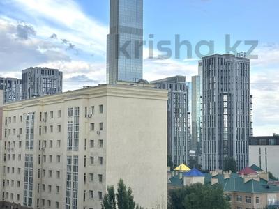 2-бөлмелі пәтер · 32 м² · 6/9 қабат, Сауран 12/1, бағасы: 19.4 млн ₸ в Астане, Есильский р-н