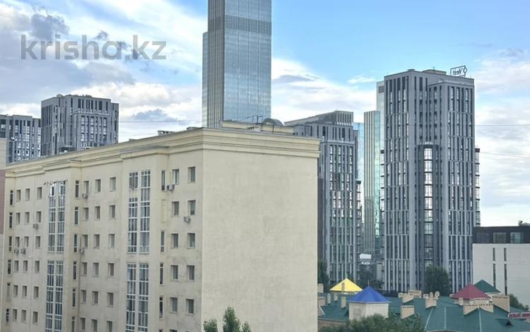 2-бөлмелі пәтер · 32 м² · 6/9 қабат, Сауран 12/1, бағасы: 19.4 млн ₸ в Астане, Есильский р-н — фото 15
