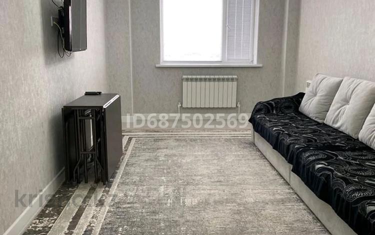 3-комнатная квартира, 86.2 м², 10/10 этаж, мкр 5, Есет батыра 106А