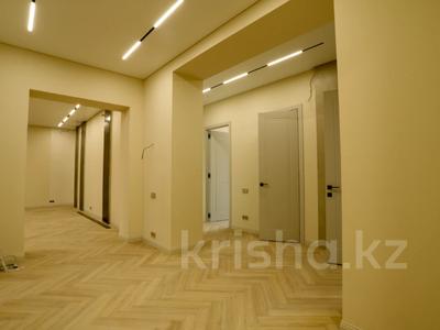 4-комнатная квартира · 253 м² · 2/9 этаж, Тауелсыздык за 152 млн ₸ в Костанае