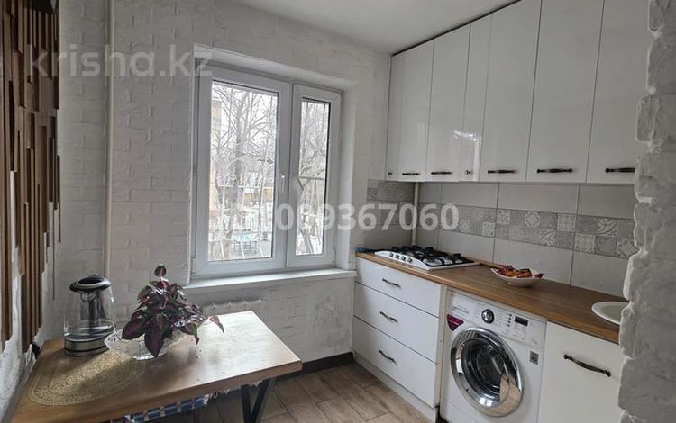 2-комнатная квартира · 42 м² · 2/4 этаж, мкр №12 * — Шаляпина-Берегового за 270 000 ₸ в Алматы, Ауэзовский р-н — фото 2