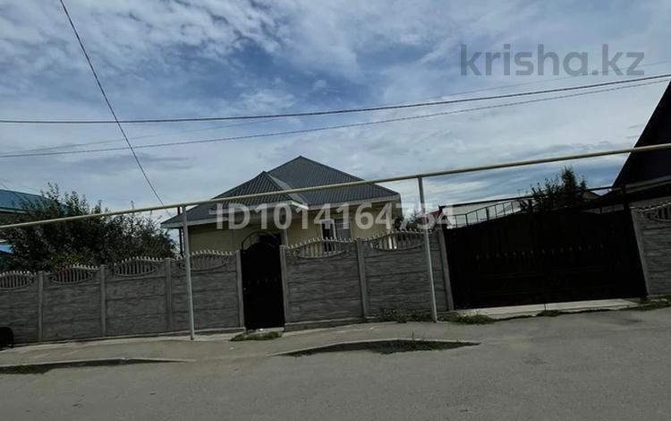 Отдельный дом · 3 комнаты · 110 м² · 6 сот., Раймбека 9а — Тулебайева за 40 млн ₸ в  — фото 2