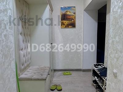 4-бөлмелі пәтер · 110 м² · 1/2 қабат, Мухтар ауэзова 13 — Казпочта, бағасы: 25 млн ₸ в Атырау, мкр Жилгородок