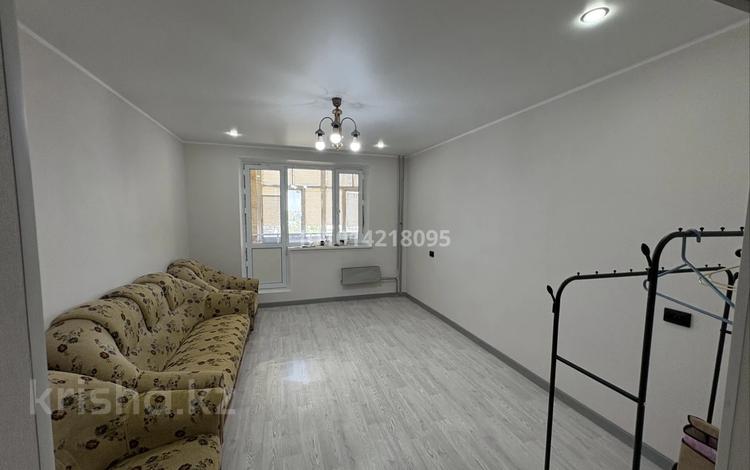 3-бөлмелі пәтер · 63 м² · 6/9 қабат, Казыбек Би 141 — Остановка Национальный банк, бағасы: 25 млн ₸ в Таразе — фото 2