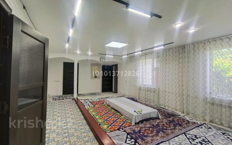 Отдельный дом · 5 комнат · 271 м² · 6 сот., Жасдаурен 14 за 29 млн ₸ в Баскудуке — фото 2