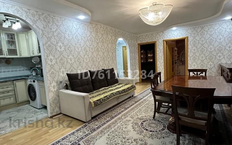 3-комнатная квартира · 70 м² · 3/5 этаж · помесячно, Республика 5