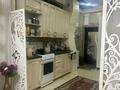3-бөлмелі пәтер · 130 м² · 2/3 қабат, Алғабас ш/а., Самал, бағасы: 58 млн ₸ в Алматы, Алатауский р-н — фото 2