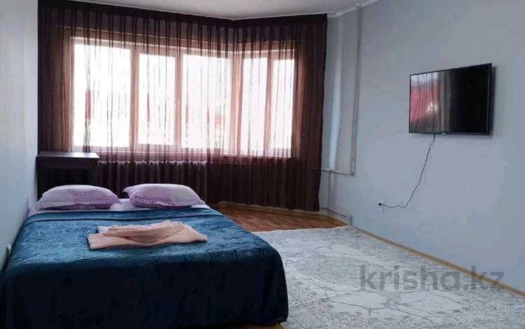 1-бөлмелі пәтер · 50 м² · 3/9 қабат, Авангард 2 23 А, бағасы: 10 000 〒 в Атырау, мкр Авангард-2 — фото 2