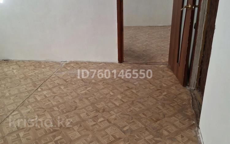 2-бөлмелі пәтер · 35.9 м² · 1/4 қабат, Металлургов — М-н "Данекер", бағасы: 7 млн 〒 в Актобе — фото 2