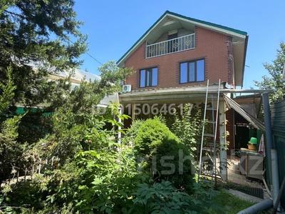 Отдельный дом · 5 комнат · 200 м² · 4 сот., Хожамьярова 112 за 84 млн ₸ в Алматы, Жетысуский р-н
