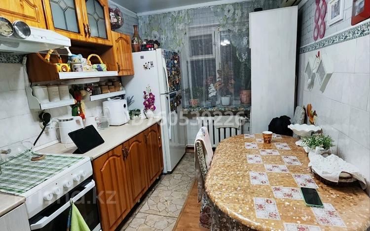 4-комнатная квартира · 86.9 м² · 2/3 этаж, Сатпаева 45 — Пересечение Сатпаева и Некрасова за 21 млн ₸ в Жезказгане — фото 2