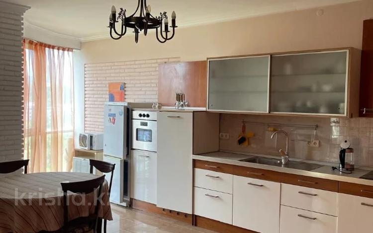 2-комнатная квартира · 137 м² · 11/13 этаж, Аль-Фараби 95 за 500 000 ₸ в Алматы, Бостандыкский р-н — фото 12
