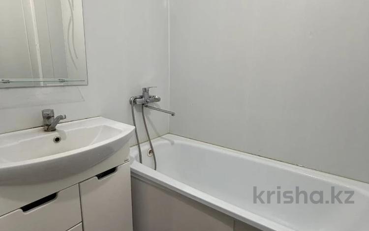 1-комнатная квартира · 34.2 м² · 2/9 этаж, мкр Болашак, Бокенбай батыра за 14 млн ₸ в Актобе — фото 2