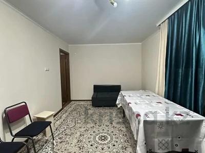 2-бөлмелі пәтер · 44 м² · 2/5 қабат, №6 ш/а., бағасы: 29.6 млн ₸ в Алматы, Ауэзовский р-н