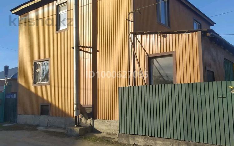 Отдельный дом · 4 комнаты · 120 м² · 3 сот., Чайковского 76 — Чайковского - Байсеитова за 46 млн 〒 в Семее — фото 2