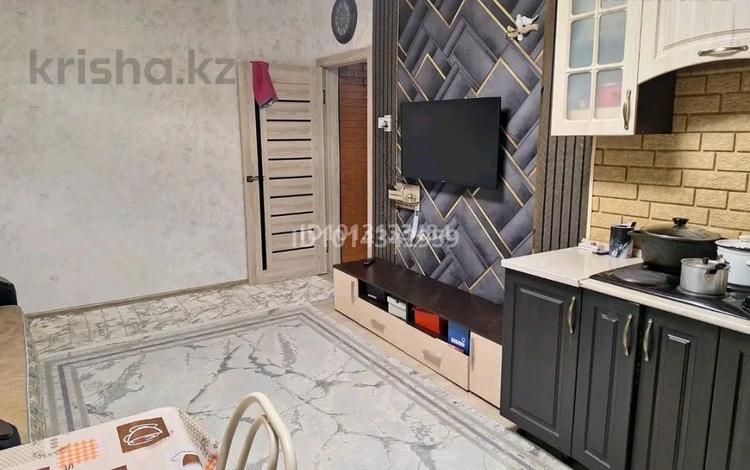 1-комнатная квартира · 42 м² · 1/5 этаж, мкр Айнабулак-4 за 200 000 ₸ в Алматы, Жетысуский р-н — фото 2