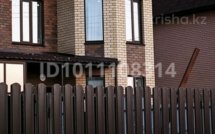Отдельный дом · 6 комнат · 210 м² · 3 сот., Жубана Мулдагалиева 12 за 43 млн ₸ в Уральске — фото 38
