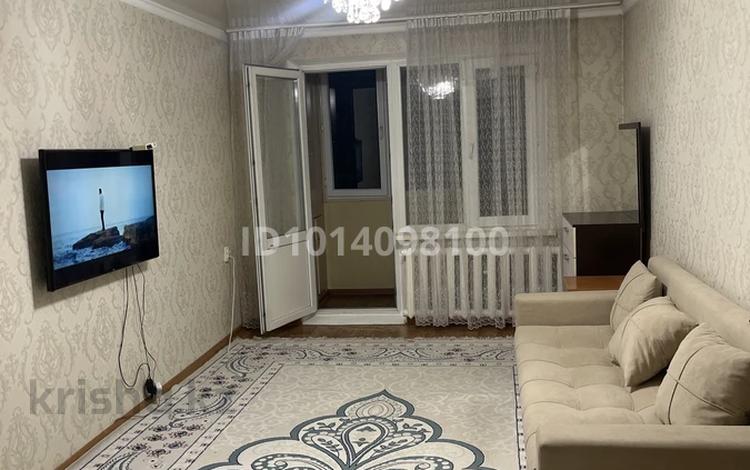2-комнатная квартира · 45 м² · 4/4 этаж, мкр №8 37 — Абая за 350 000 ₸ в Алматы, Ауэзовский р-н — фото 16