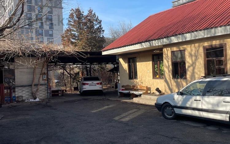 Жер телімі · 6.4 сотық, Розыбакиева 39а — Пр. Абая, бағасы: 380 млн ₸ в Алматы, Бостандыкский р-н — фото 2