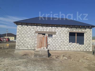 Отдельный дом · 3 комнаты · 60 м² · 9 сот., мкр Атырау 16 за 20 млн 〒