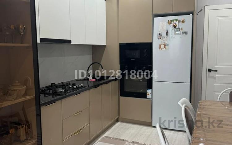 2-комнатная квартира · 70 м² · 6/6 этаж, 38-й мкр, 38 мкрн 6 за ~ 18 млн ₸ в Актау — фото 9