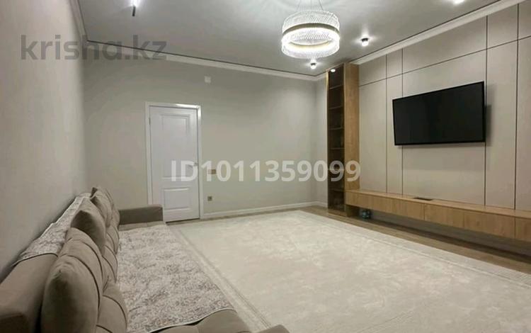 3-комнатная квартира · 105 м² · 6/7 этаж, 41-й мкр — Жк манхеттен за 45 млн ₸ в Актау — фото 2
