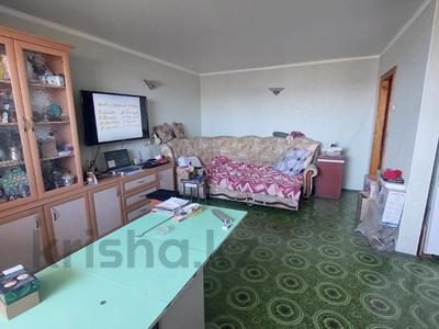 2-комнатная квартира, 54 м², 9/9 этаж, Назарбаева 44 за 14 млн 〒 в Павлодаре