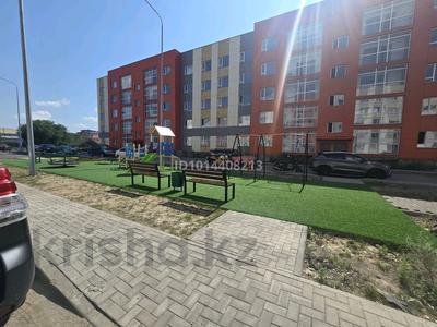 3-комнатная квартира · 88 м² · 5/5 этаж, Акадeмическая 9/10 за 23 млн ₸ в Караганде, Казыбек би р-н