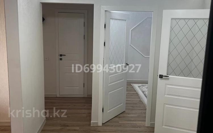 4-комнатная квартира · 87 м² · 5/5 этаж, Бр.Жубановых 14 за 27 млн 〒 в Хромтау — фото 2